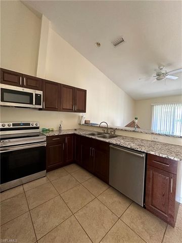 4724 26th ST SW, Lehigh Acres, FL 33973