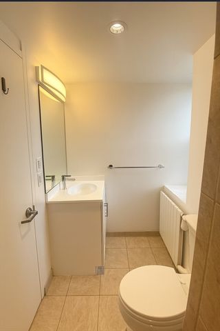 295 Harvard Street 1004, Cambridge, MA 02139