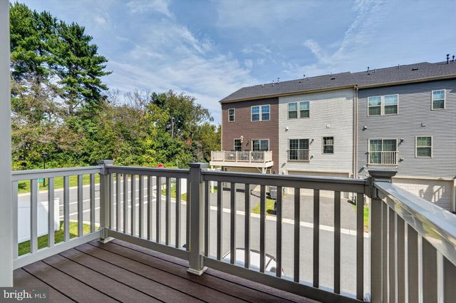 19873 GREEN VILLAGE DR, Montgomery Village, MD 20886