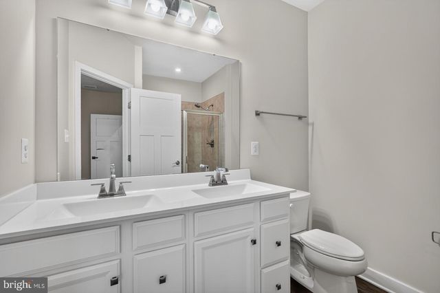 19873 GREEN VILLAGE DR, Montgomery Village, MD 20886