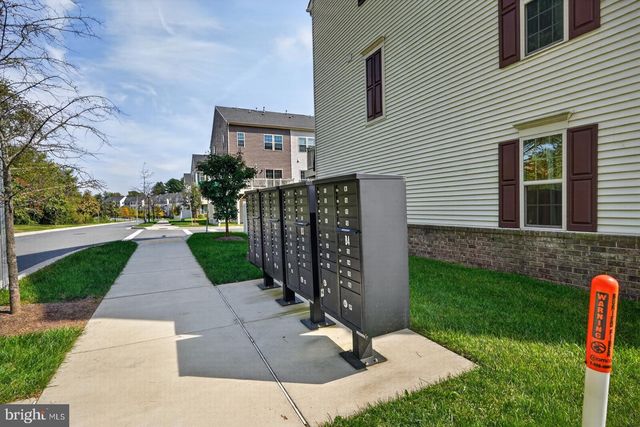 19873 GREEN VILLAGE DR, Montgomery Village, MD 20886