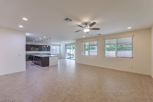 991 Whitworth Avenue, Las Vegas, NV 89148