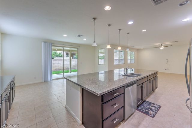 991 Whitworth Avenue, Las Vegas, NV 89148