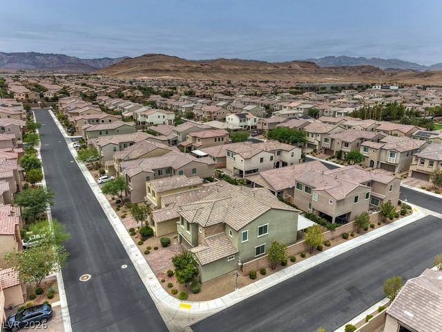 991 Whitworth Avenue, Las Vegas, NV 89148