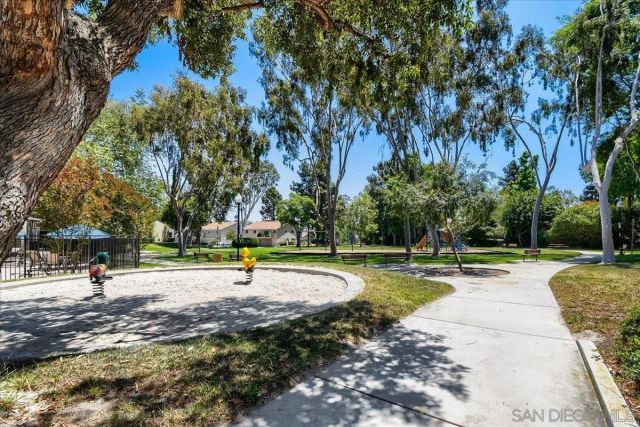 7876 Camino Huerta, San Diego, CA 92122