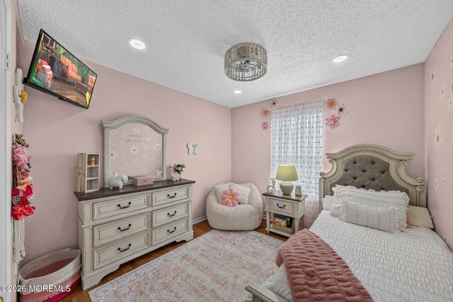 504 Gaitway Court, Freehold, NJ 07728