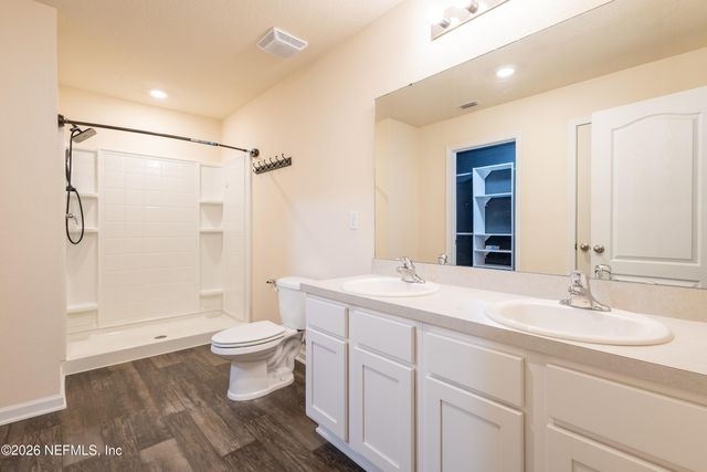 2446 OAK STREAM Drive, Green Cove Springs, FL 32043