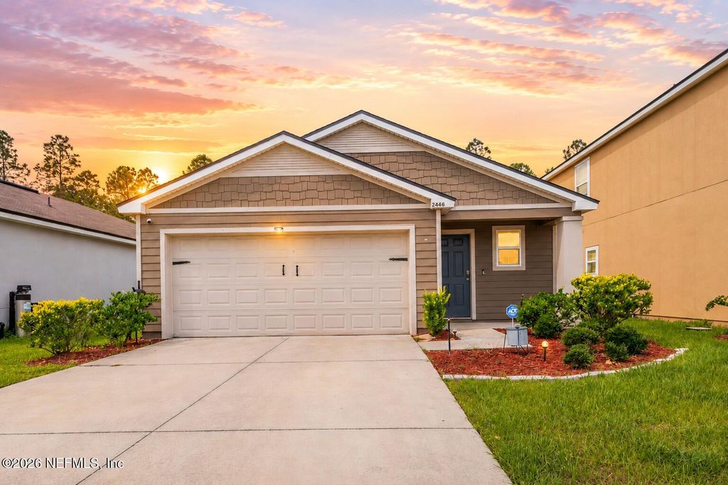 2446 OAK STREAM Drive, Green Cove Springs, FL 32043