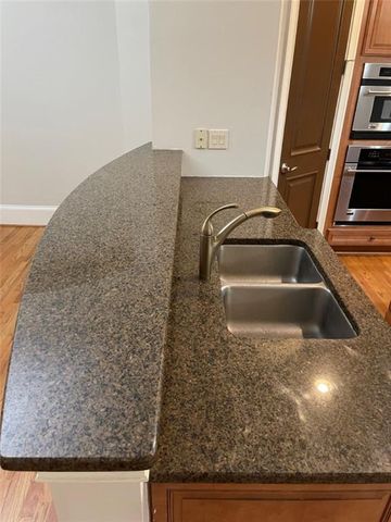 384 16th Street NW 3, Atlanta, GA 30363