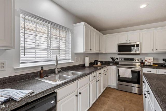 214 Larktree Lane, Fuquay Varina, NC 27526