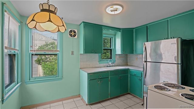 358 Taunton Place, Buffalo, NY 14216