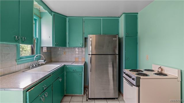 358 Taunton Place, Buffalo, NY 14216