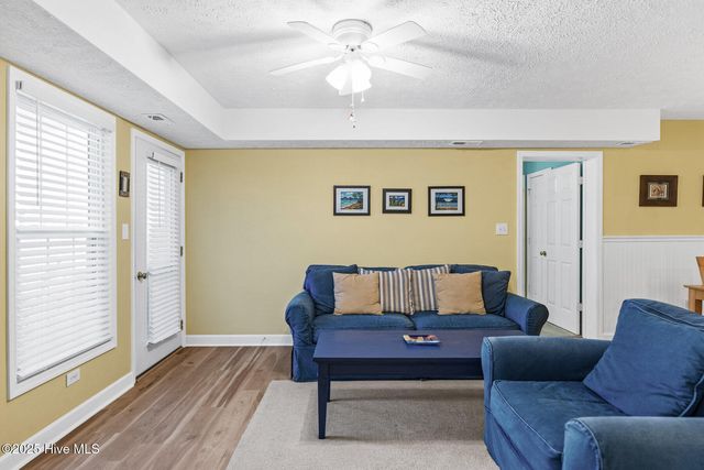 1701 Bowfin Lane Apt E, Carolina Beach, NC 28428