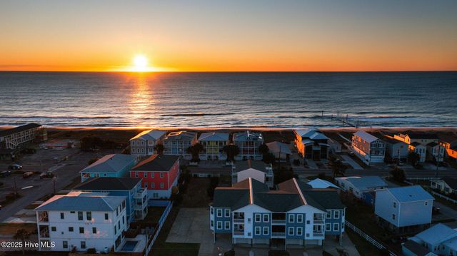 1701 Bowfin Lane Apt E, Carolina Beach, NC 28428