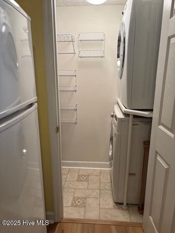 1701 Bowfin Lane Apt E, Carolina Beach, NC 28428