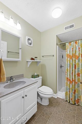 1701 Bowfin Lane Apt E, Carolina Beach, NC 28428