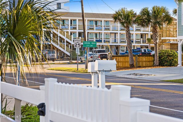 1701 Bowfin Lane Apt E, Carolina Beach, NC 28428