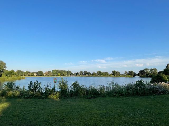 13 Echo Court 10, Vernon Hills, IL 60061