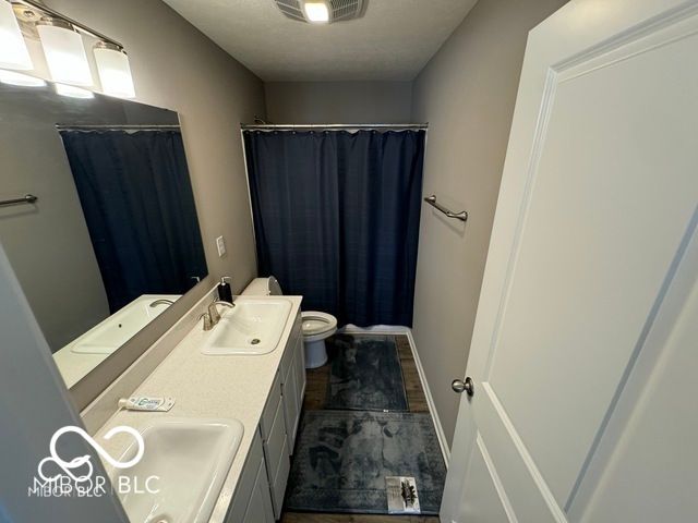 2407 Pine Valley Drive, Plainfield, IN 46168