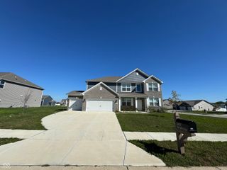 2407 Pine Valley Drive, Plainfield, IN 46168