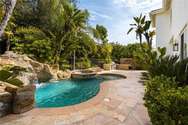 6 Edendale Street, Ladera Ranch, CA 92694