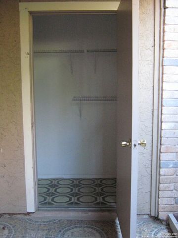4119 Medical Dr Apt D101, San Antonio, TX 78229