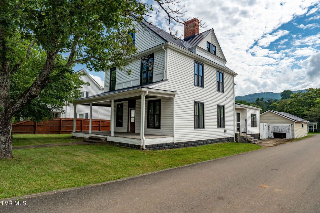 216 North Church Street, Mountain City, TN 37683