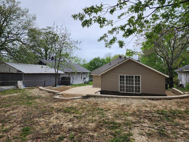 641 Warner Avenue, Jonesboro, AR 72401