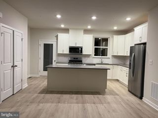 114 CONTINENTAL WAY, Bridgeport, PA 19405