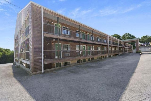 982 Indian Point Road Block Of 20, Branson, MO 65616