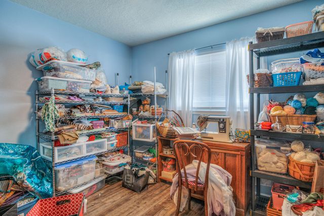 1048 SW Colfax Lane, Madras, OR 97741