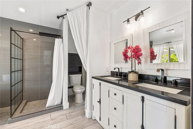 1479 E Francis Street, Palm Springs, CA 92262