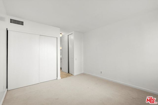 5460 White Oak Avenue A105, Encino, CA 91316