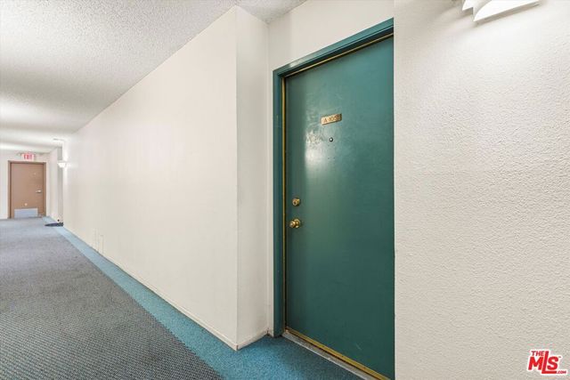 5460 White Oak Avenue A105, Encino, CA 91316