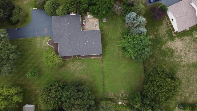 S98W36840 Juniper LANE, Eagle, WI 53119