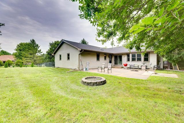 S98W36840 Juniper LANE, Eagle, WI 53119