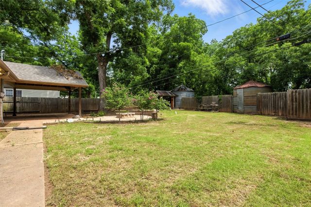 133 S Park Drive, Stillwater, OK 74074
