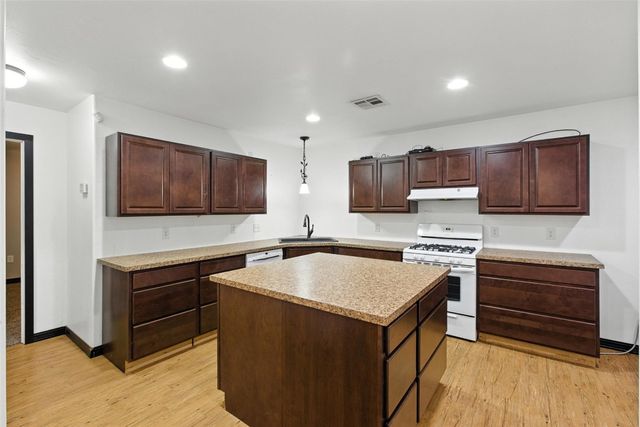 133 S Park Drive, Stillwater, OK 74074