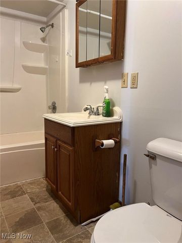 132 N 10th Street, Byesville, OH 43723