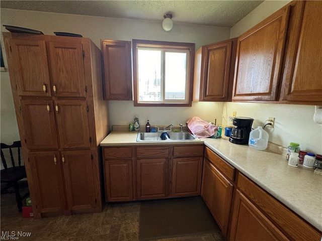 132 N 10th Street, Byesville, OH 43723