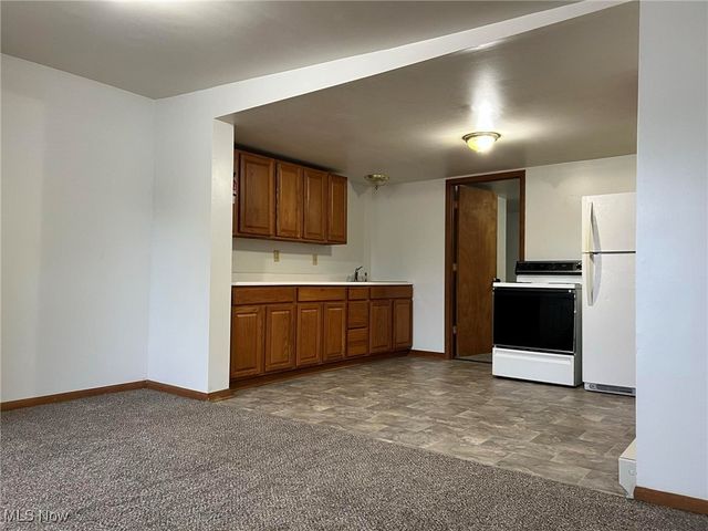 132 N 10th Street, Byesville, OH 43723