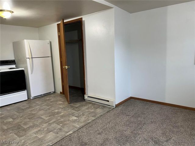 132 N 10th Street, Byesville, OH 43723