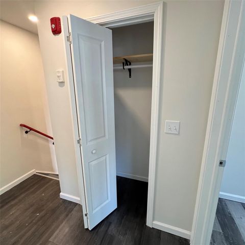286 S William St Unit 3, Newburgh, NY 12550