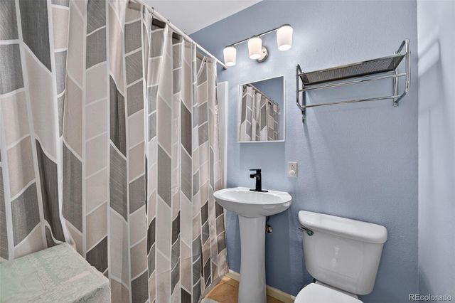 6436 Iris Way, Arvada, CO 80004