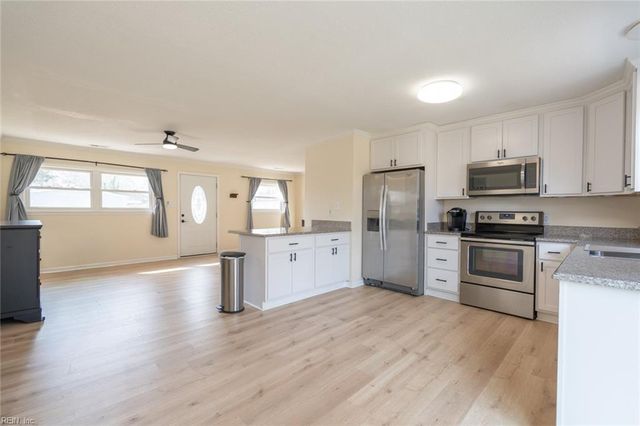 3528 Chester ST, Virginia Beach, VA 23452