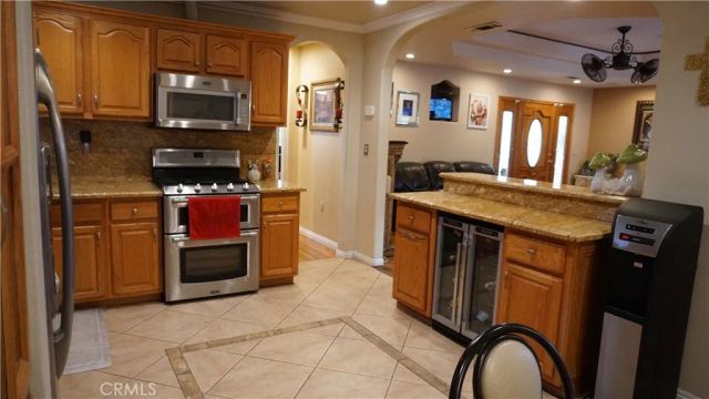 5032 N Bonnie Cove Avenue, Covina, CA 91724