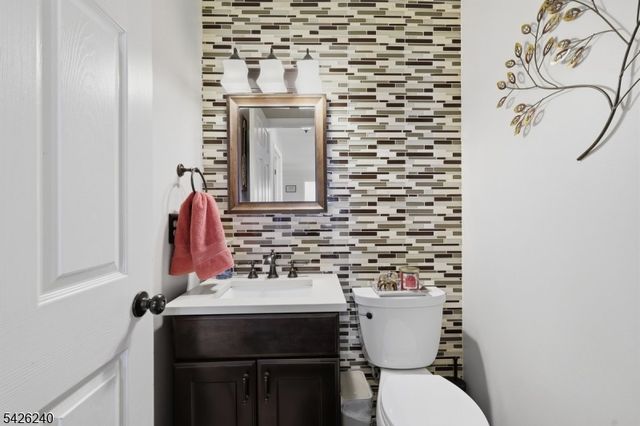 27 Lambert St, Washington Boro, NJ 07882