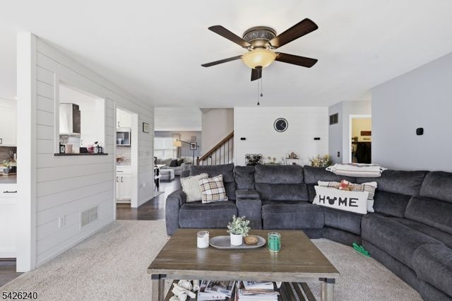 27 Lambert St, Washington Boro, NJ 07882
