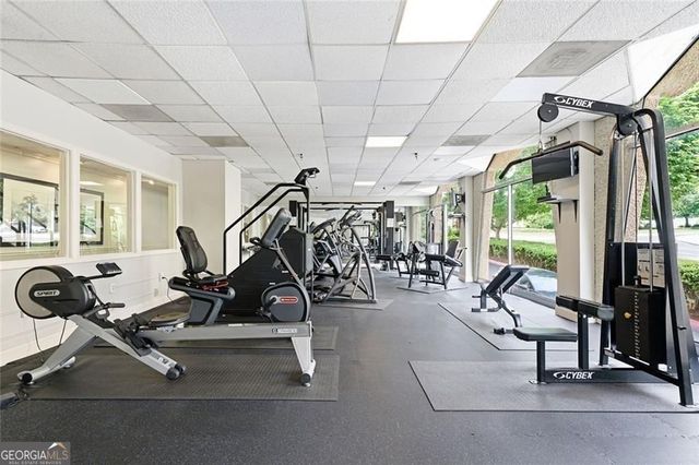2479 Peachtree Road NE 303, Atlanta, GA 30305
