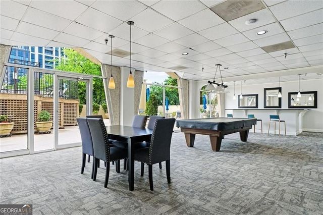 2479 Peachtree Road NE 303, Atlanta, GA 30305